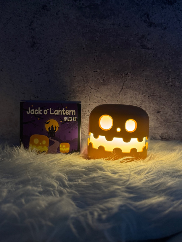 چراغ خواب طرح هالوین Jack-o'-lantern کدو تنبل
