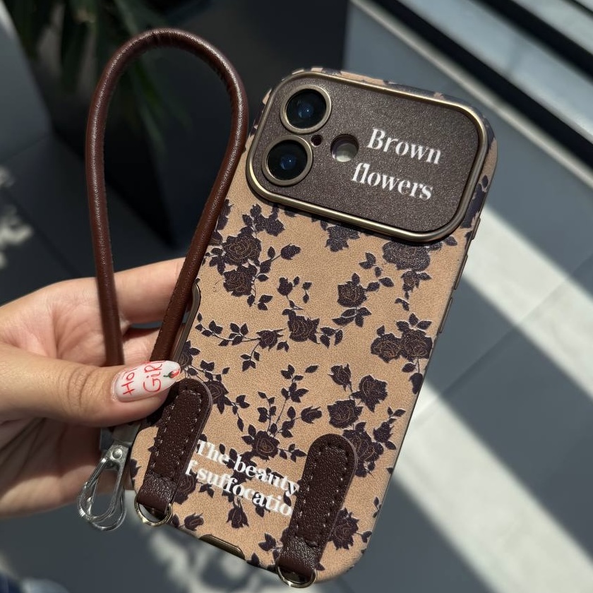 قاب brown flowers