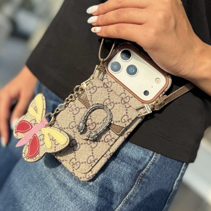 قاب Gucci snake