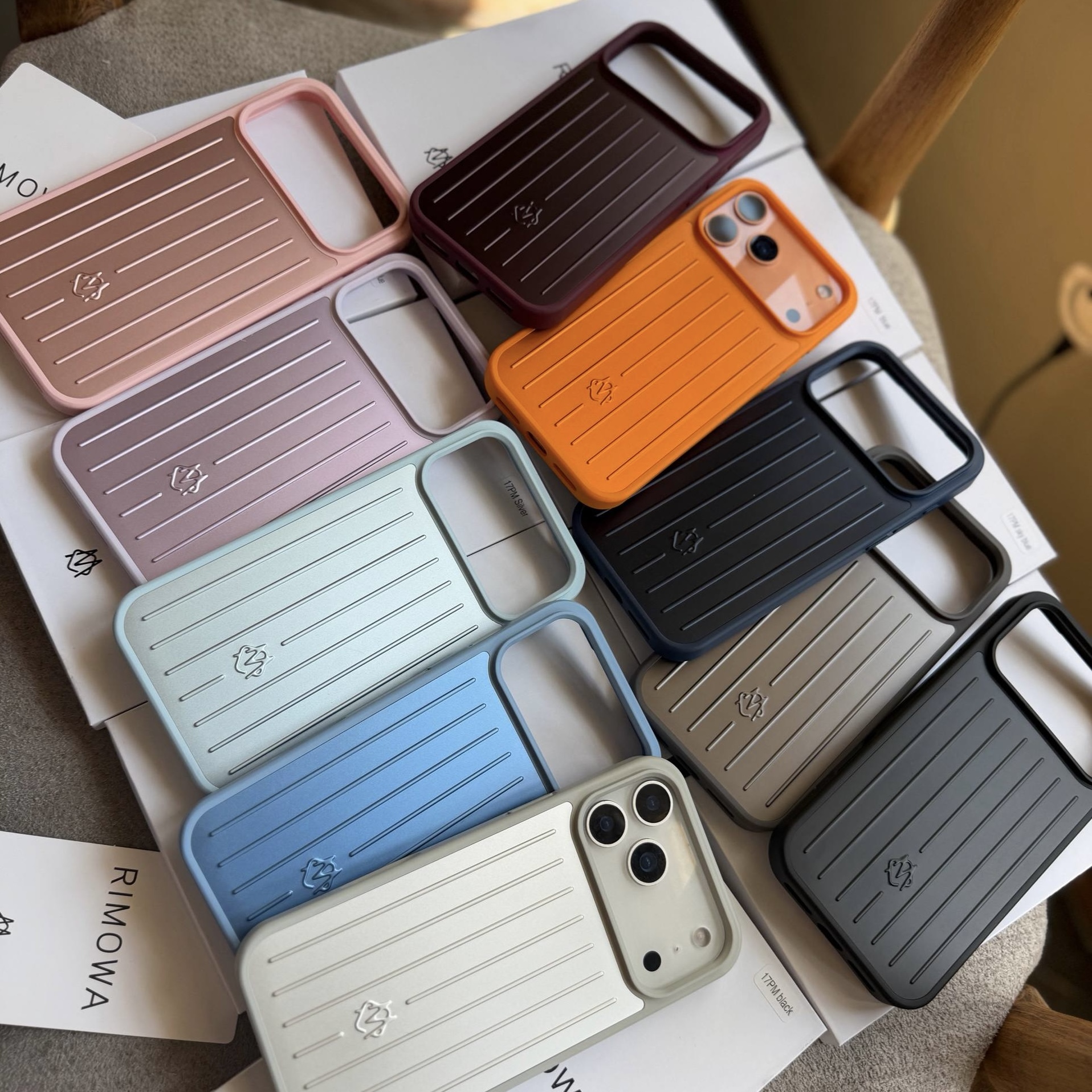 قاب  rimowa orginal