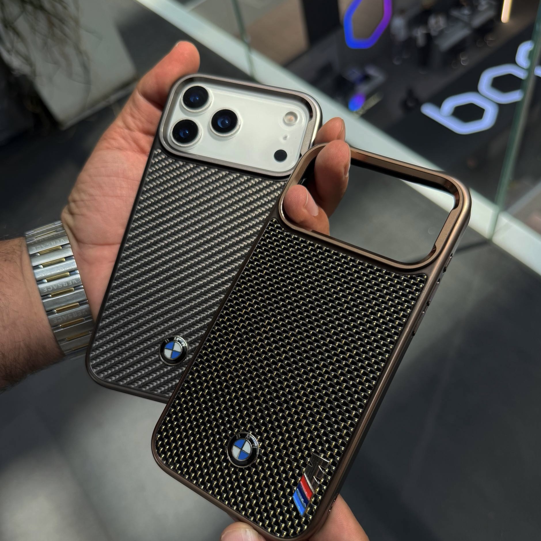 قاب bmw carbon